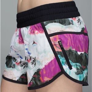 Lululemon Tracker Short III *4-way Stretch